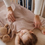 Dětská deka z bambusového vlákna 75x100 cm – světle béžová | Babyono 1673/02