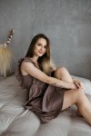 Noční košile pro těhotné a kojící s rozepínáním Roma/ Taupe - Dolce Sonno