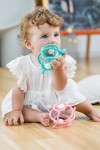 Silikonový kousací kroužek s chrastítkem ve tvaru šneka v barvě teal | Mombella  00604